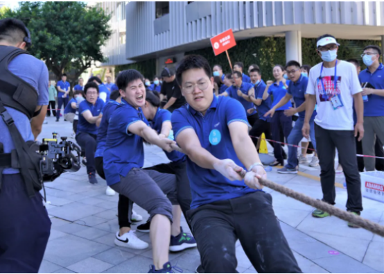 0922“中集日”拔河比賽，中集車輛“先鋒隊(duì)”勇奪第一780.png